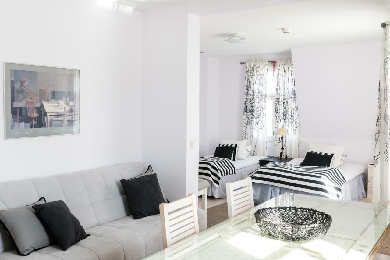 Boutique Hotel Tavis, Check In Olavinkatu 8 Savonlinna Exterior foto
